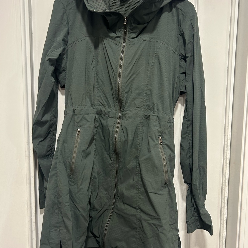 Athleta Green Utility Jacket with Hood and Drawstring Waist
